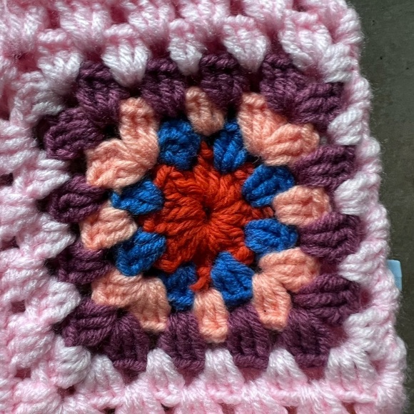 Large Granny Square Crochet Blanket Knit Quilt Handmade Boho 75 X 92 - Picture 6 of 14